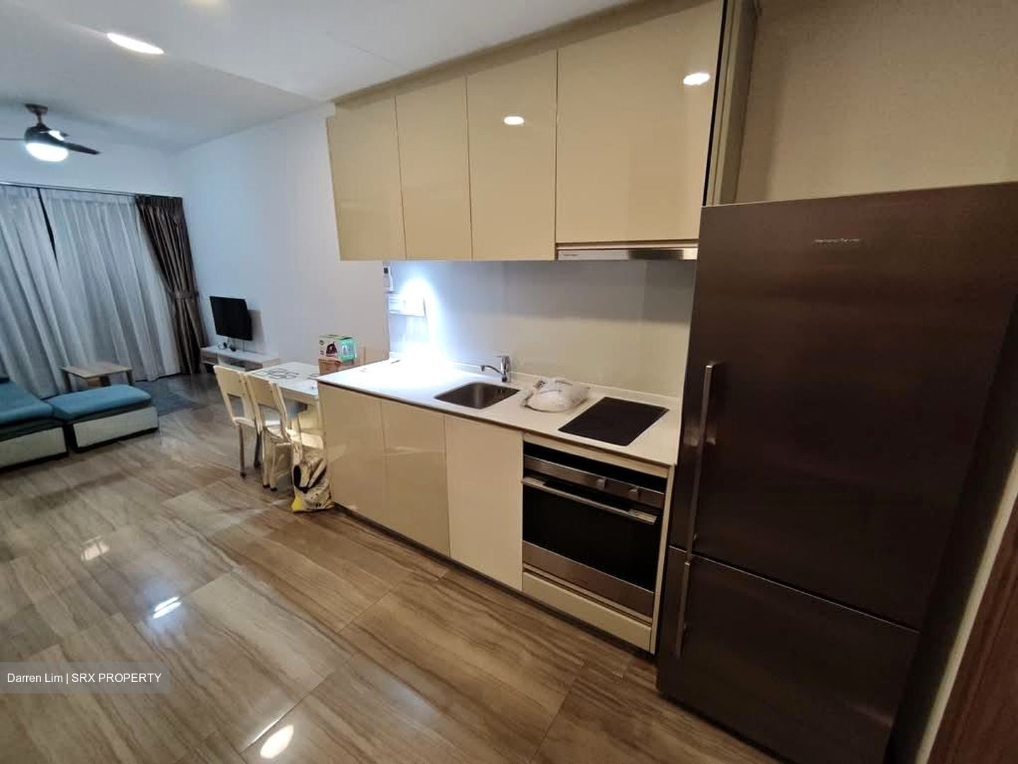 Lakeville (D22), Condominium #562098361